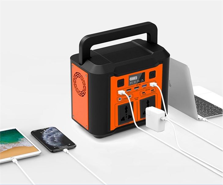 Přenosný 300 W